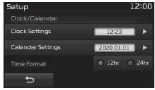 Fiat Panda. Verwenden der Uhrzeit/Kalender-Taste