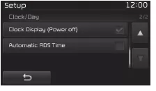 Fiat Panda. Verwenden der Uhrzeit/Datum-Taste