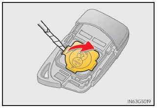Lexus IS 300h. Austausch der Batterie