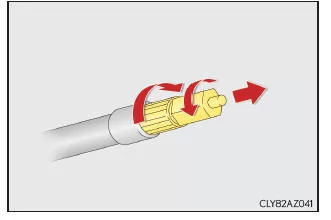 Lexus IS 300h. Notfallreparatur
