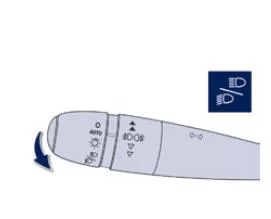 Peugeot 508. Hebel zum Umschalten von Abblendauf Fernlicht